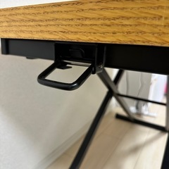 ニトリ　昇降リビングテーブル　の画像