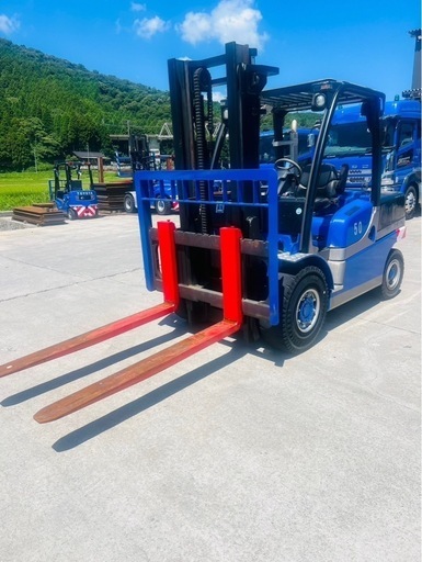 住友　フォークリフト　5トン