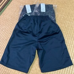 新品　体育ズボンの画像