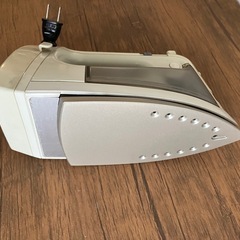 スチームアイロン（SANYO）の画像
