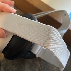 VRヘッドセット OculusQuest 2 128GBの画像