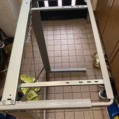 乾燥機スタンドの画像