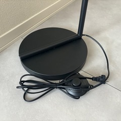 フロアライト　LED照明の画像