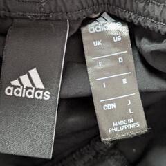 adidasハーフパンツブラック　メンズの画像