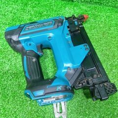 マキタ FN350DRG 充電式面木釘打【船橋馬込店】【店頭取引限定】【中古】管理番号：ITSVCVC4FSOWの画像