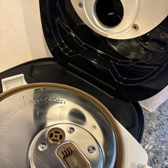 Panasonic IHジャー炊飯器　SR-KT067 2018年製の画像