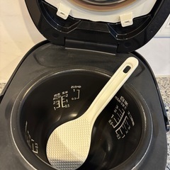 Panasonic IHジャー炊飯器　SR-KT067 2018年製の画像