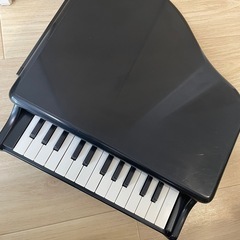 カワイ　ミニグランドピアノの画像