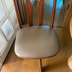 ダイニングテーブルセット
の画像