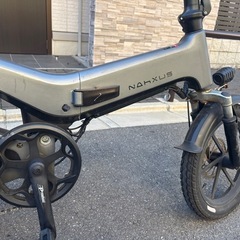 NAKXUS電動アシスト自転車 折りたたみ 次世代 Smart eBike の画像