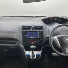 常時展示車が約200台ある大垣店だからこそ実車が見れる！触れる！審査が心配...それなら【オトロン】にお任せください‼【審査通過率驚異の95％】/日産 セレナ 　ハイウェイスター　Ｖセレクションの画像