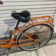オレンジ ママチャリ 26インチ 変速あり　自転車の画像
