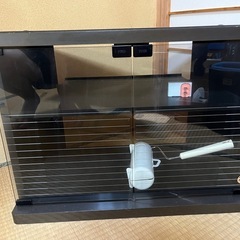 テレビ台の画像