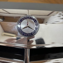 ベンツ Sクラス フロントグリル A221 880 04 83 中古品の画像