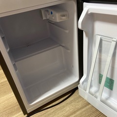 ミニ 冷蔵庫  60Lの画像