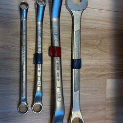 工具セット　車　カートの画像