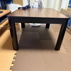 こたつテーブル
の画像