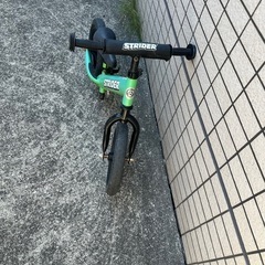 ストライダーの画像