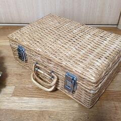 売り切り！値下げ！蚤の市購入【昭和レトロ、バスケット】ナチュラルインテリアの収納にの画像