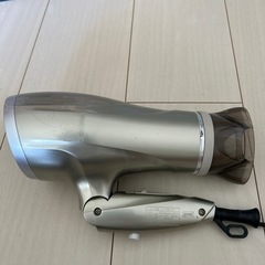 ドライヤーの画像