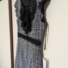 【新品】袖無しワンピースブラックの画像
