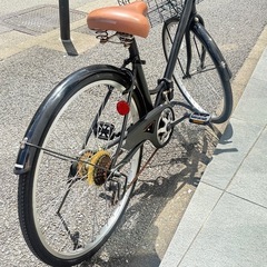 シティサイクル 26インチ（6段変速／L　ライト・前カゴ付き）の画像