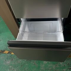 大阪❗️♻️エコマックス♻️配送も可🙌⭕️「S1068」⭐️日立⭐️ノンフロン冷凍冷蔵庫 2022年製 R-V32RVL(N)の画像