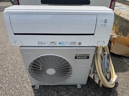 美品　2020年製　三菱6畳用ルームエアコンSRK22TY-W