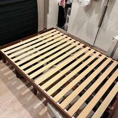 木製ベッドダブルベットの画像