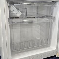 リサイクルショップどりーむ天保山店　No3518　2ドア冷蔵庫　モリタ　2010年製　容量110L　1人暮らしに最適なサイズです♪の画像