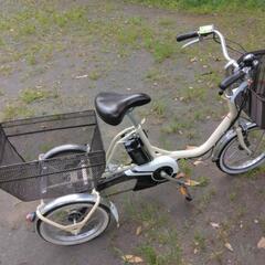 　　　ヤマハ三輪電動アシスト自転車の画像
