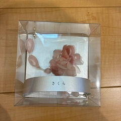 かごバック、ヘアアクセのセットの画像