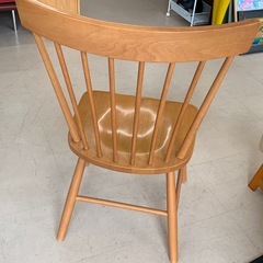 美原店 飛騨産業 木製　ダイニングチェアの画像