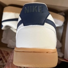 新品未使用ナイキNIKEコートビジョン　ローカットの画像