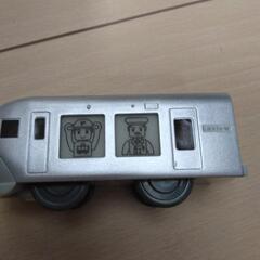 トミカ電車の画像