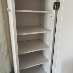 【本日限定】鏡付き収納棚の画像