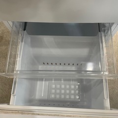 配達可【ヤマダ】冷蔵庫156L★2022年製 クリーニング済み/6ヶ月保証付き【管理番号12607】九の画像