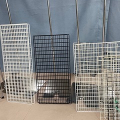ネット什器の画像