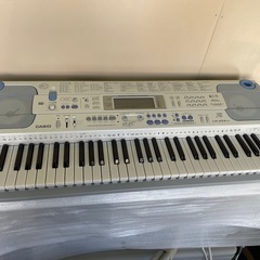 CASIO 光ナビゲーションキーボード LK-203tv 61 鍵の画像