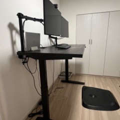 可動式デスクの画像