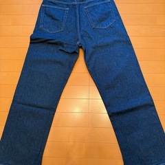 ZARA ダークブルーデニムの画像