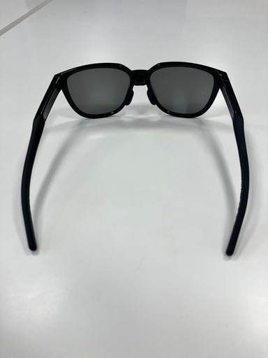 オークリー　Oakley アクチュエーター