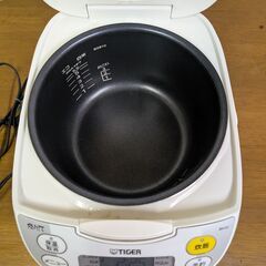 タイガー　炊飯器 の画像