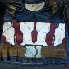 未使用　アベンジャーズ？Tシャツ　4XLの画像