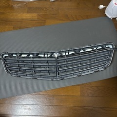 ベンツ Cクラス フロントグリル A204 880 14 83 中古品の画像