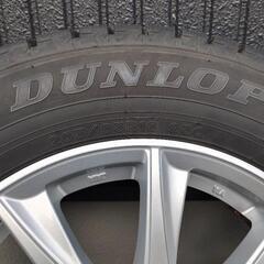 スタッドレスタイヤ　205/65R16の画像
