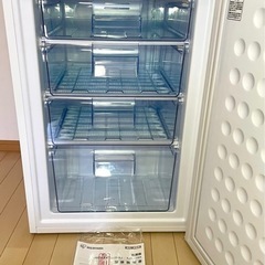 【未使用保証有り】アイリスオーヤマ 冷凍庫 85L ホワイト IUSD-9B-W 前開き式 直冷式 幅55cmの画像