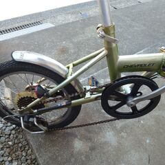 折りたたみ自転車の画像