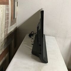 【SHARP AQUOS32型液晶テレビ傾斜をつけたデザイン】の画像