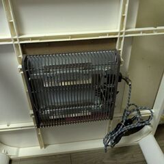 無料　こたつテーブルの画像